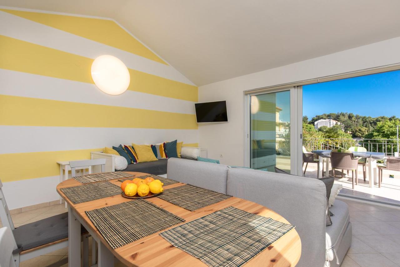 Apartment Portapisana Just 50M From The Beach Krk Town Exterior foto